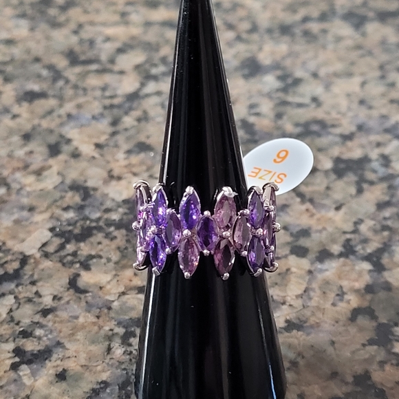 Bomb Party RBP6460 "Mystic Heart" Array of Amethyst Cubic Zirconia Sz 6 - Picture 1 of 5